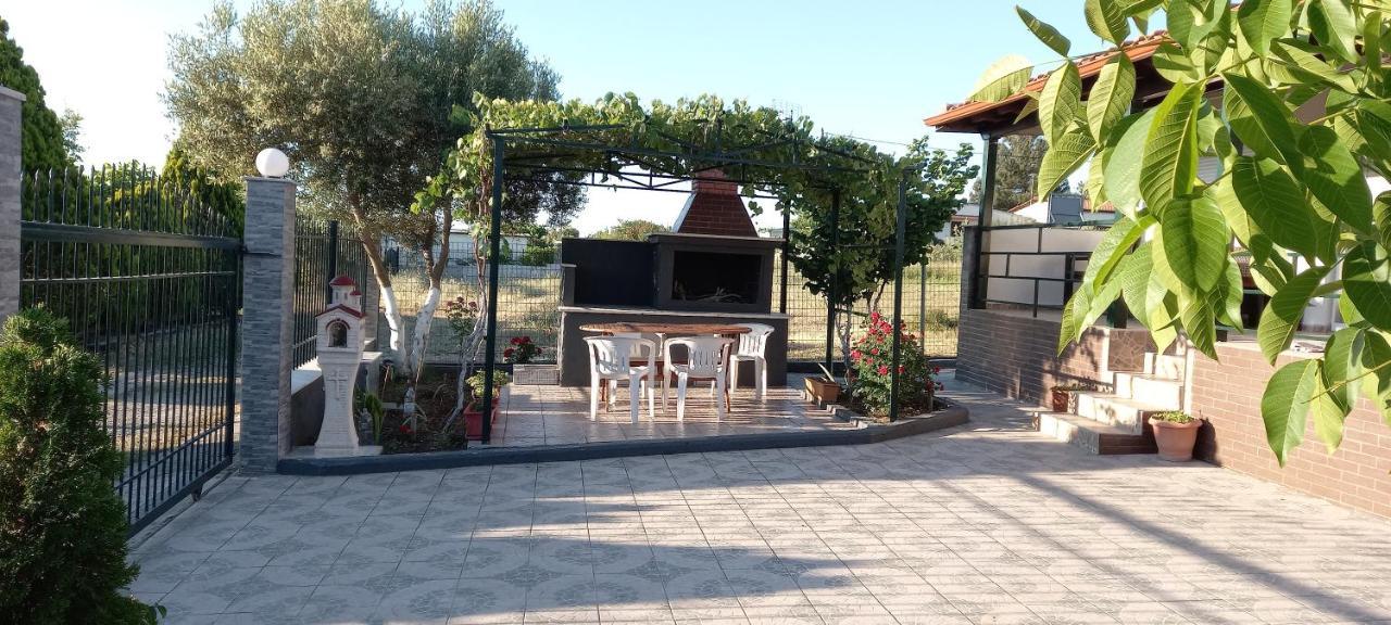 Haus Villa Nea Kallikrateia Exterior foto